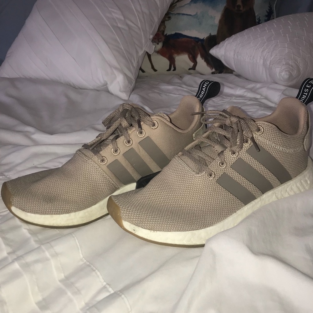 Adidas NMD R2 Shoes